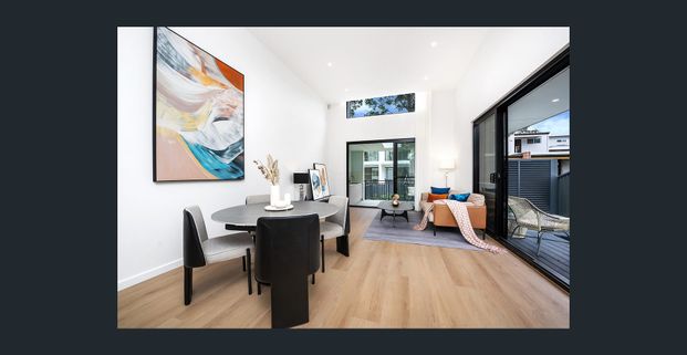 Near New Luxury Duplex in Prime Ryde Location - Photo 1