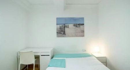 Carrer del Pare Urbano, Valencia, Valencian Community 46009 - Photo 2