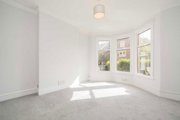 2 bedroom maisonette to rent - Photo 1