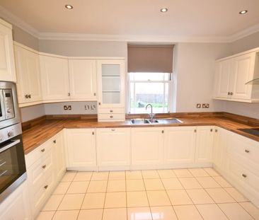 Skerne Lodge, Haughton Green, Darlington - Photo 6
