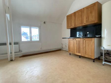 Location Appartement 4 pièces 81m² LE PETIT QUEVILLY 76140 - Photo 4