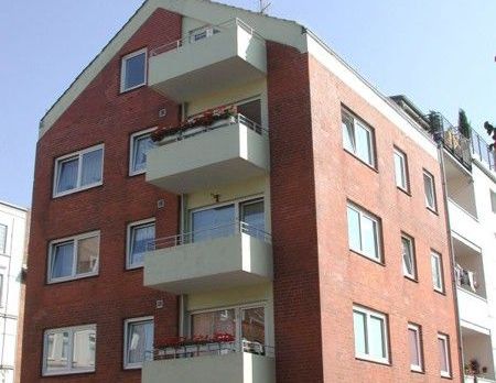 Gemütliche und renovierte 1-Zimmer-Dachgeschosswohnung - Foto 1