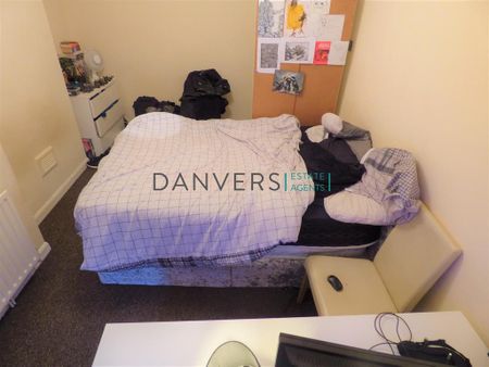 5 bedroom detached house to rent - Photo 5