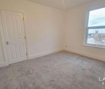 The Parade, CO14 - Photo 6