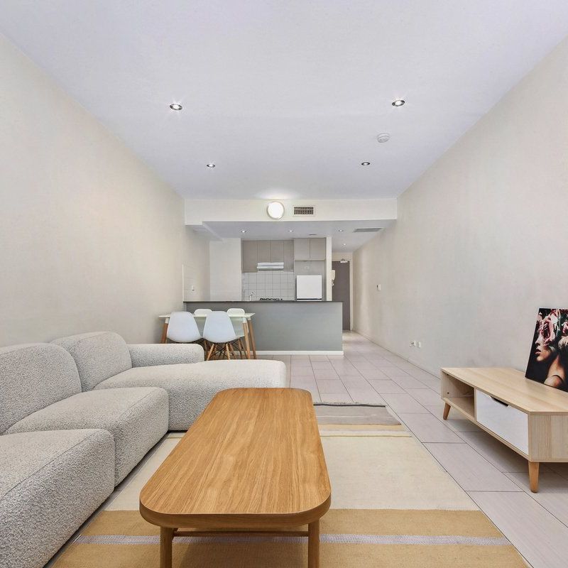 Furnished Split-Level Apartment with Study I Ducted A/C & Balcony in Prime Inner-City Spot - Photo 1