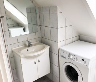 Hyggelig 3-værelses taglejlighed med altan - Photo 4