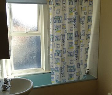 83 Storer Road- 5 Doubles & 2 bathrooms Loughborough - Photo 6