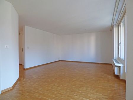 Cozy apartment in a popular residential area – limited until 31.10.2027! - Photo 2