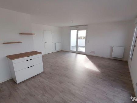 NOUVEAUTE TRENTE CINQ NOTAIRES- RARE A LA LOCATION: A LOUER A CESSON SEVIGNE- SECTEUR HAUTS GRI... - Photo 2