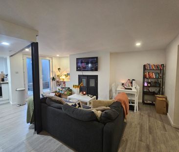 1 Bed Flat, Lower Clapton Road, E5 - Photo 1