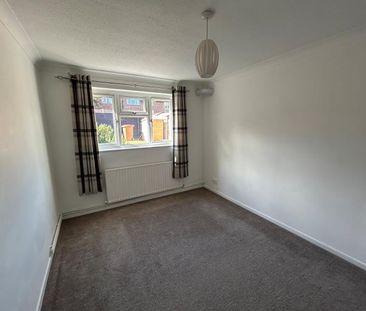 Harms Grove, Guildford - 1 bedroomProperty for lettings - Seymours - Photo 2
