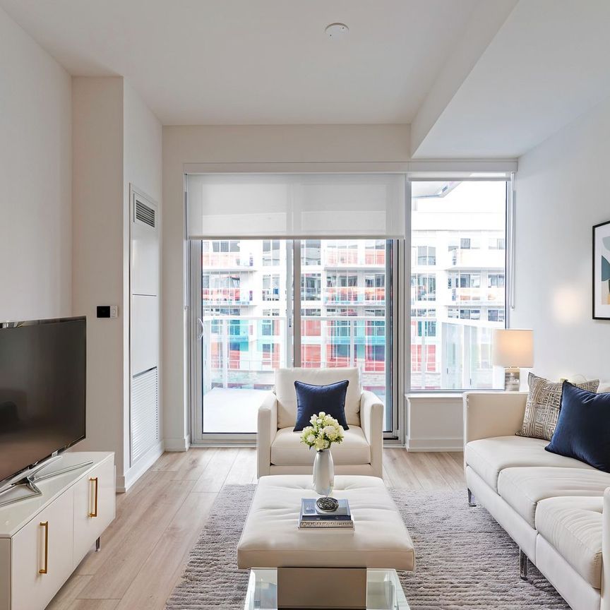 For Lease - 333 Sunseeker Avenue Unit# 406, Innisfil, Ontario - Photo 1