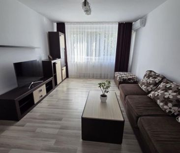 Titan 1 Decembrie 1918 Trapezului apartament superb 3 camere - Fotografie 1