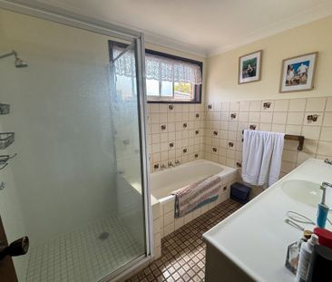 11 Finch Crescent, Coffs Harbour - Photo 1