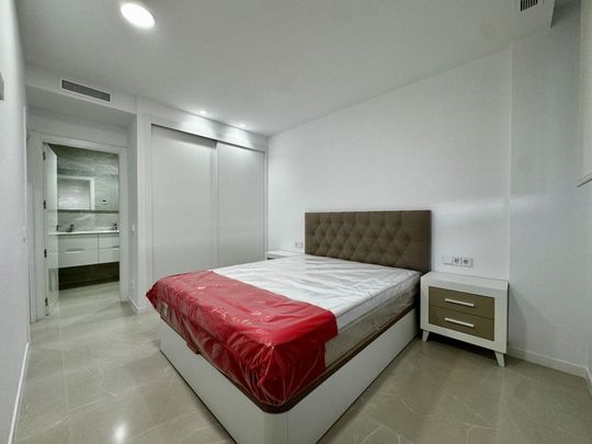 Piso de alquiler en Avenida Finestrat de, 12, Cala de Finestrat - Photo 1