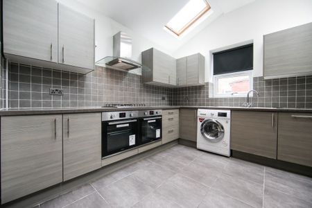 Norwood Road, Hyde Park, Leeds - Photo 2