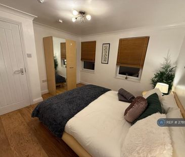 1 bedroom in a house share to rent - Photo 6