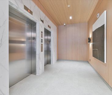 For Lease - 3250 Carding Mill Trail Unit# 324, Oakville, Ontario - Photo 2