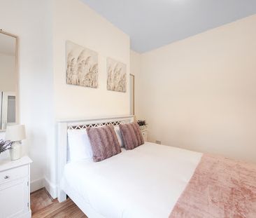 Room 1, Seaford Road, W13 - Photo 2