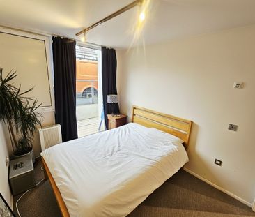 2 Bed Flat, The Pantile, BS3 - Photo 3