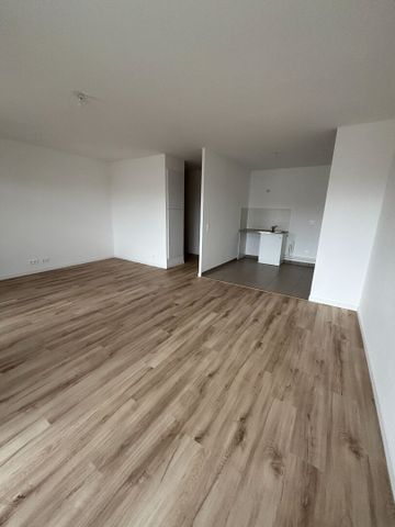 Appartement Reims 3 pièce(s) 68.28 m2 - Photo 4