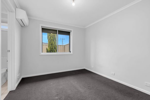 Family home - Photo 1