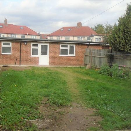 House share to rent - Photo 3