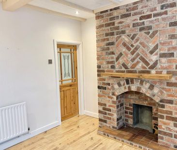 2 bedroom terraced house to rent - Photo 2