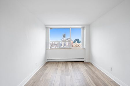 For Lease - 484 Avenue Road Unit# 1002, Toronto, Ontario - Photo 2