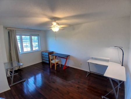 For Lease - 312 Grandview Way Unit# Master Bedroom, Toronto, Ontario - Photo 3