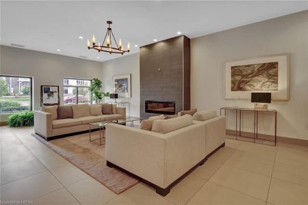 For Lease - 240 Villagewalk Boulevard Unit# 903, London North, Ontario - Photo 4