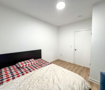 For Lease - 20 Lagerfeld Drive Unit# 06, Brampton, Ontario - Photo 1