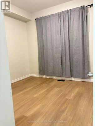 256 PALMERSTON AVENUE - Photo 1