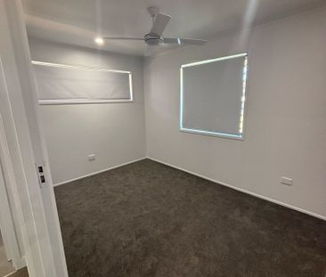 Coombabah - Photo 6