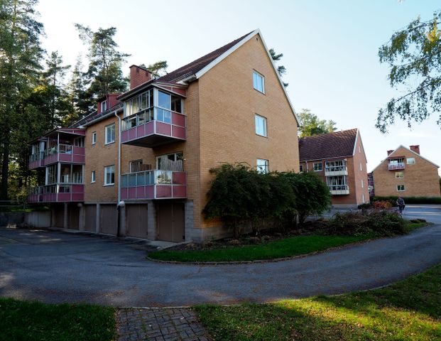 Åsgatan 34 - Photo 1