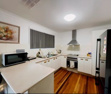 3 bed 2 bath-A - Photo 5