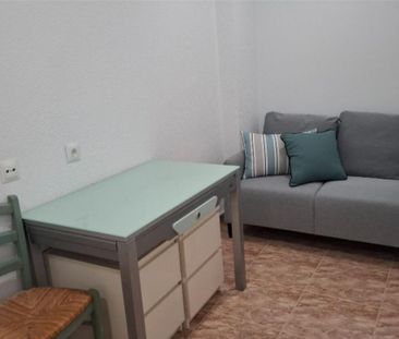 Piso de alquiler en Avenida del General Perón, 22, Cuatro Caminos -... - Photo 6