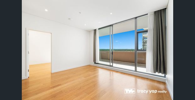 Level 12 North East Facing One Bed Apartment with View Great convenience with this desirably location. - Photo 1