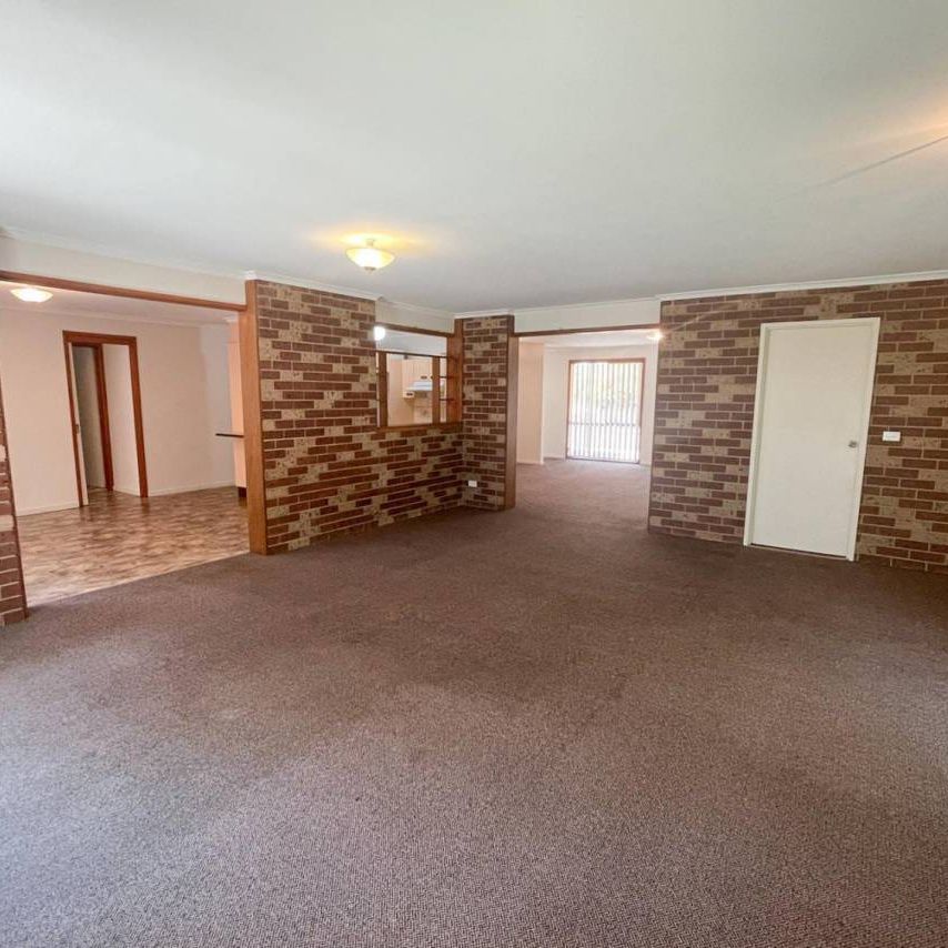 Denhams Beach Family Home - Photo 1