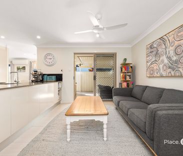 17 Ross Place, Wakerley QLD 4154 - House For Rent | Domain - Photo 6