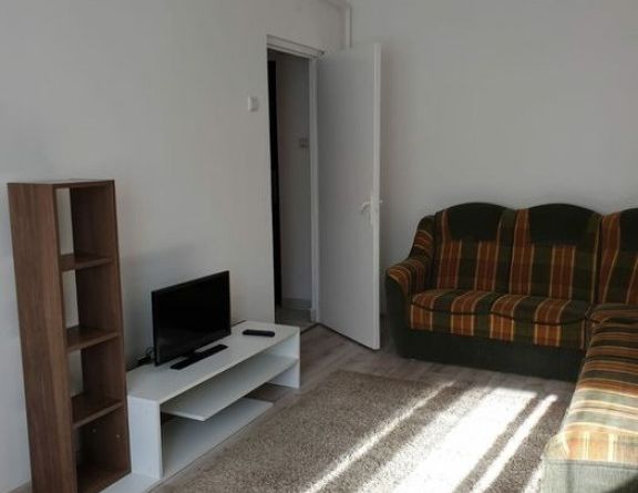 Inchiriere garsoniera zona Soarelui - Fotografie 1