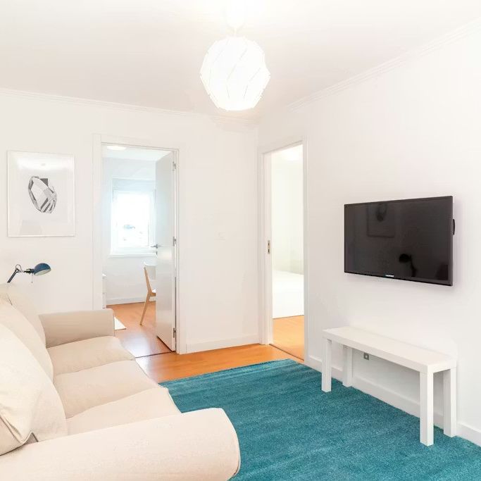 Rua Sousa Bastos, Lisbon, Lisbon 1950-306 - Photo 1