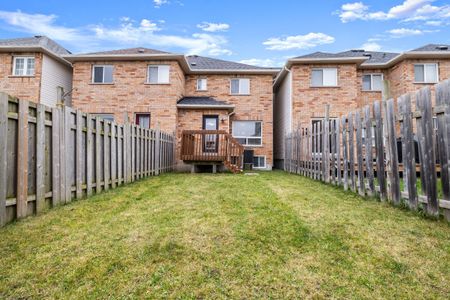 For Lease - 55 Atlantis Drive, Whitby, Ontario - Photo 3