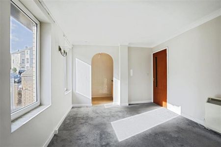 1 bedroom retirement property to rent - Photo 2