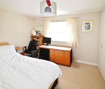 3 bedroom detached house to rent - Photo 5