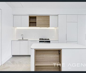 LIVE IN LUXURY - Photo 5