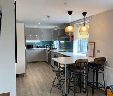 Loddon House Penthouse Student Accommodation, RG6 - Photo 5