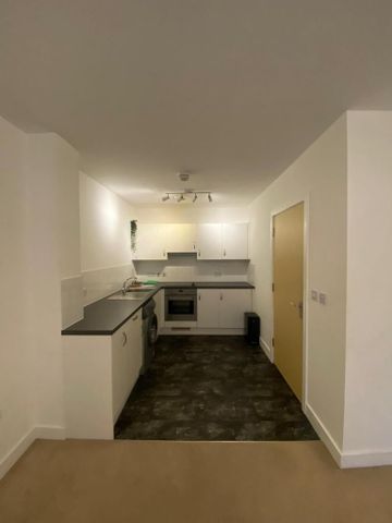 1 bedroom flat to rent - Photo 3