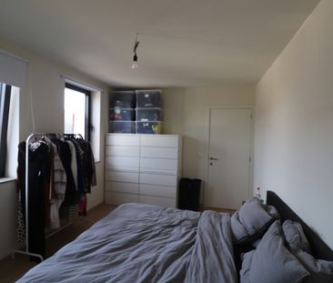 Appartement op de 2de verdieping met 1 slaapkamer, lift, terras, au... - Photo 1