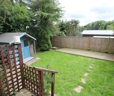 1 bedroom in a house share to rent - Photo 4